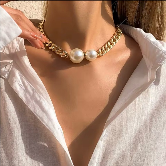 Jewelry - Cuban Link Pearl Choker Necklace Double Pearl Statement Chain Vintage Style